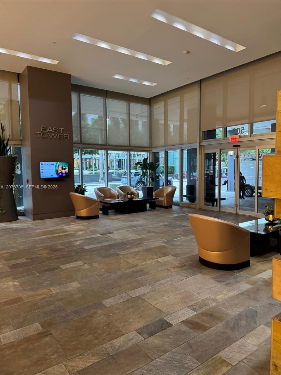 Building Photo - 500 Brickell Ave