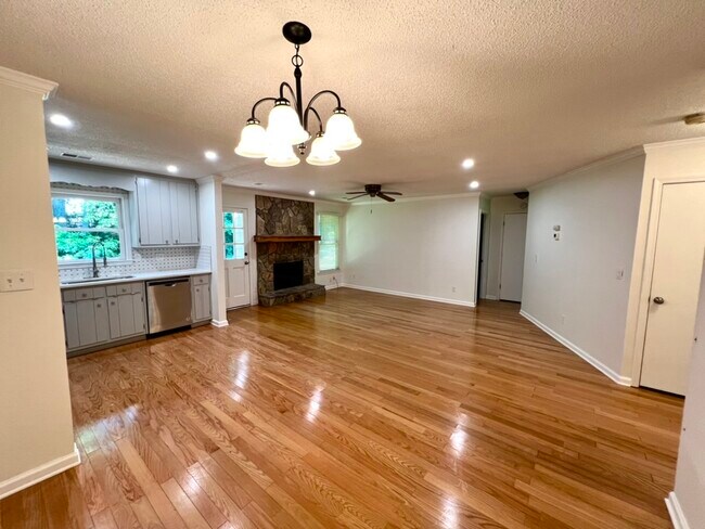 Building Photo - 4868 Cold Creek Ln