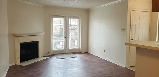 Building Photo - 3600 Jeanetta St