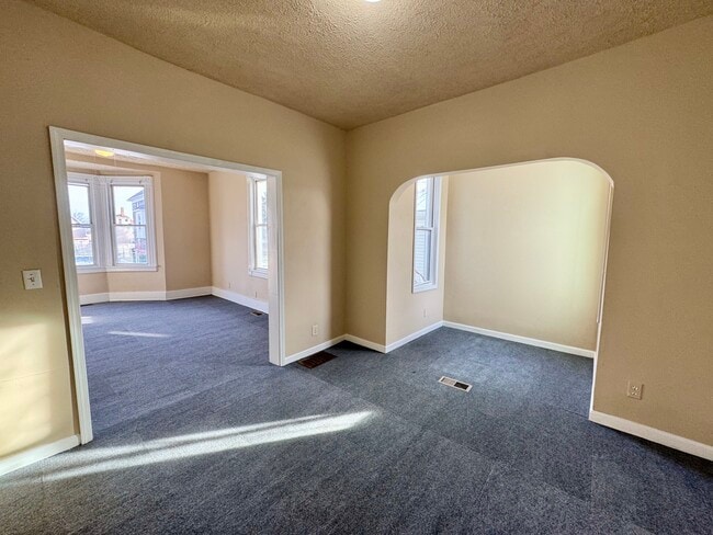 Building Photo - 641 Garfield Ave SW