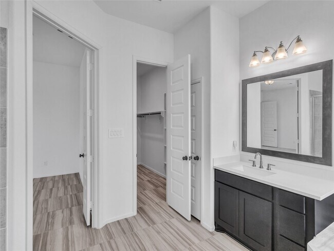 Building Photo - 21022 Camberwell Beauty Ln