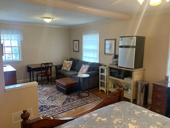 View as you enter the room - 5804 Searl Ter