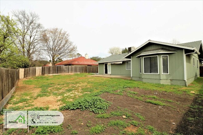 Building Photo - 3712 Canterbury Dr