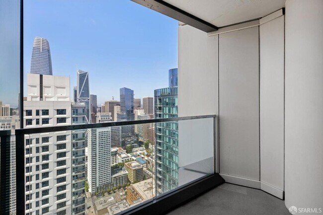 Building Photo - 401 Harrison St