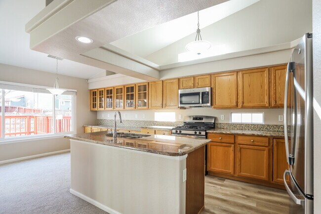 Building Photo - 4072 N Ensenada St