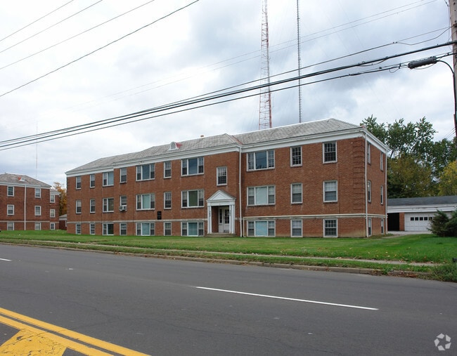 Building Photo - 365 E Midlothian Blvd
