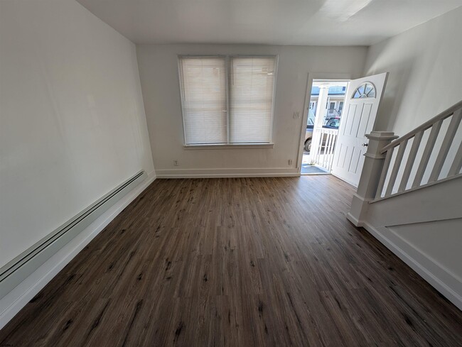 Building Photo - 2019 Grant Ave