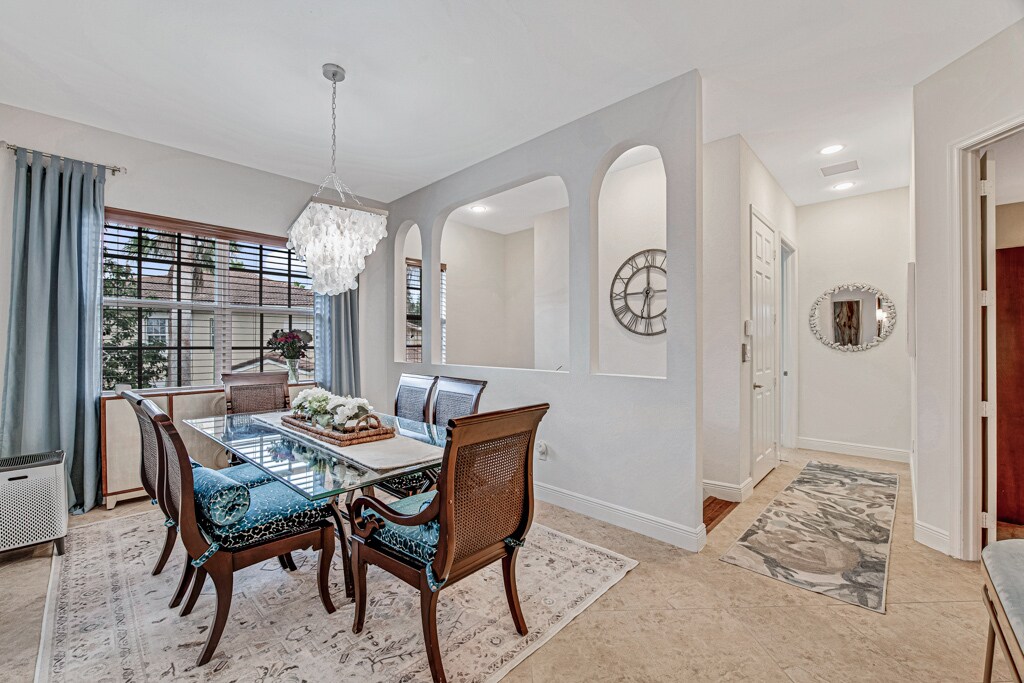 Building Photo - 9773 Bowline Dr