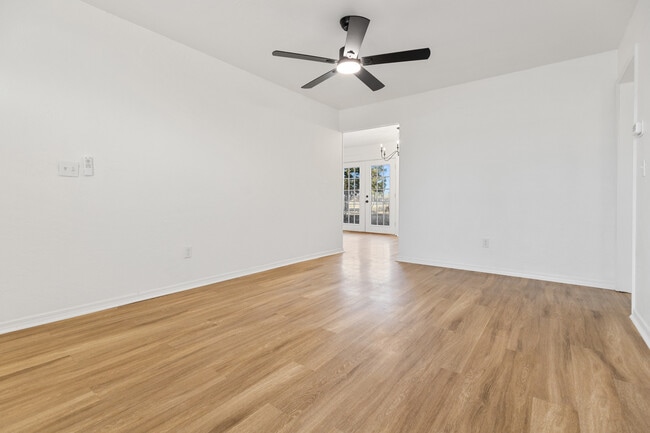 Building Photo - 753 NW 1st St