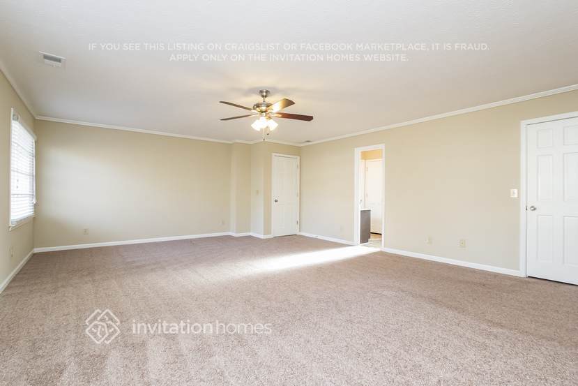 Building Photo - 2608 Hickory Cove SW