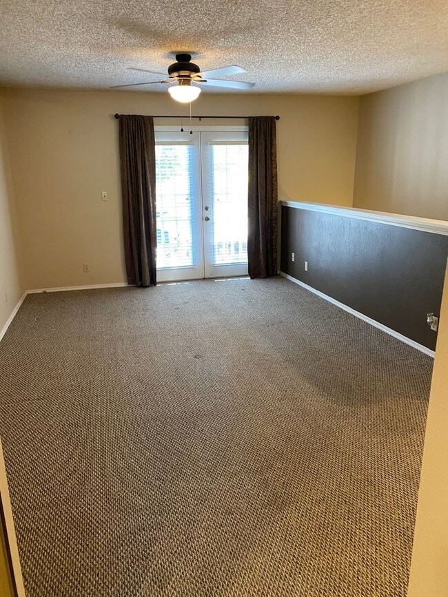 Building Photo - Darling Gathering Place Brookside Townhouse - Gated Community - 1 bedroom 1.5 bath, Small Fenced ...