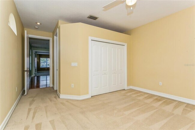 Building Photo - 10426 La Mirage Ct