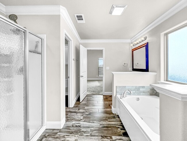 Building Photo - 9603 Mojave Ave