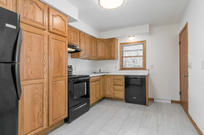 Building Photo - 4807 Camden Rd