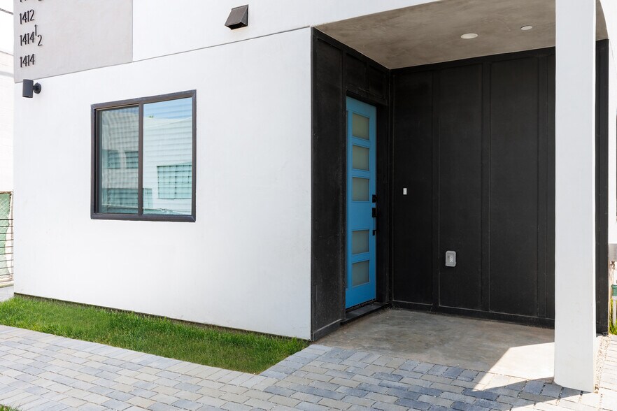 Building Photo - 1416 S Orange Dr