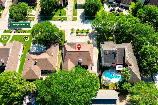 Building Photo - 11906 Pepperdine Ln