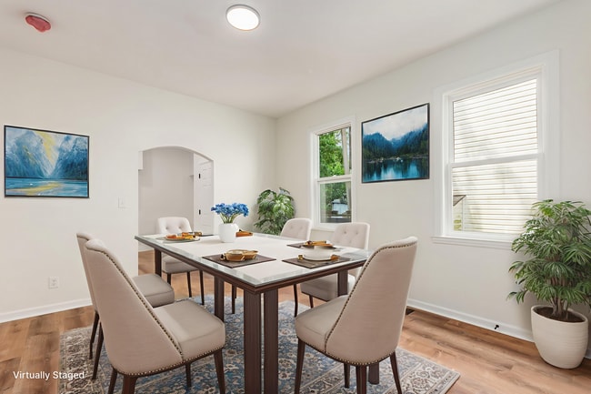 Building Photo - 865 Old Leonard Ave