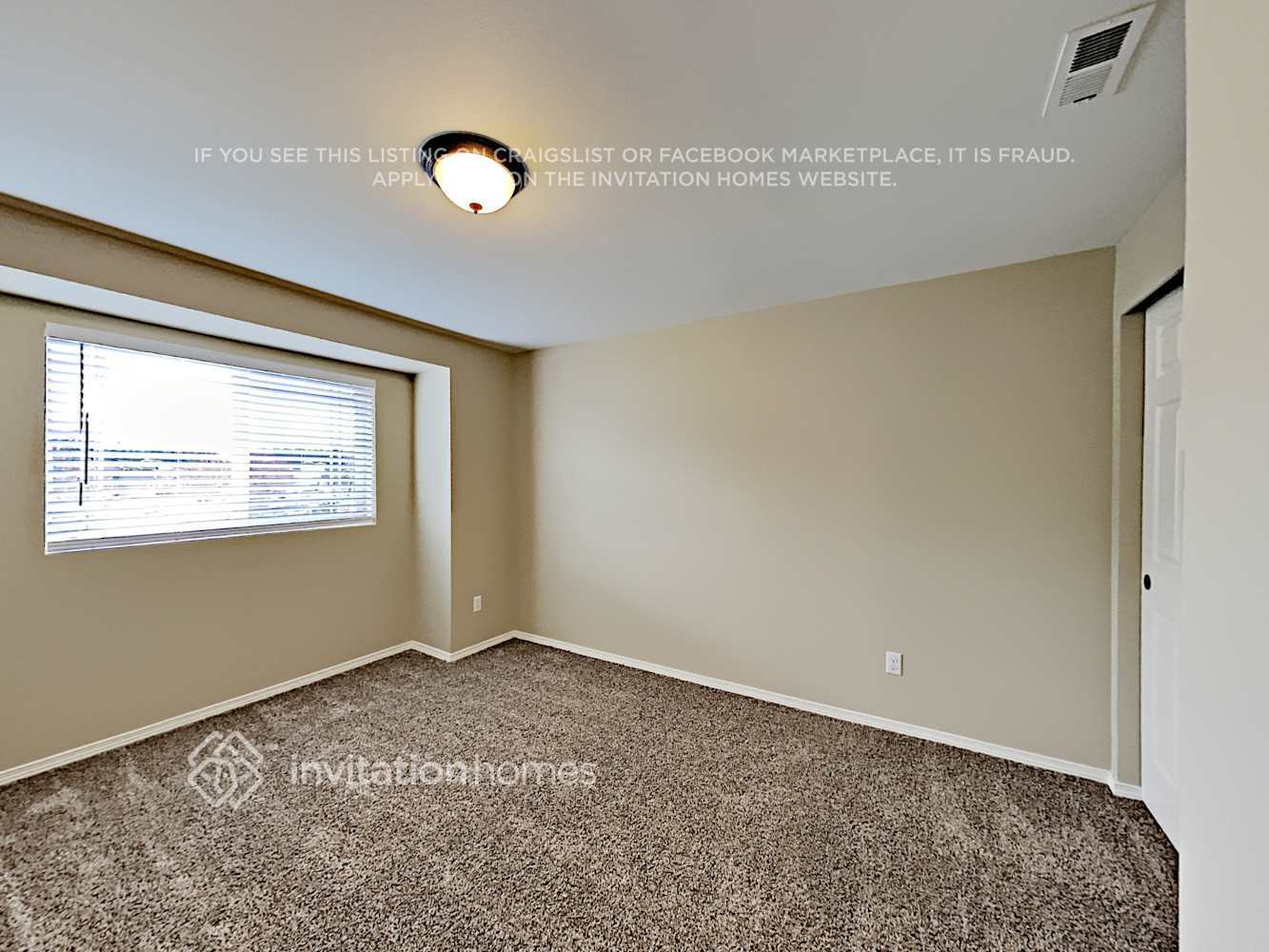 Building Photo - 4935 204th St Ct E