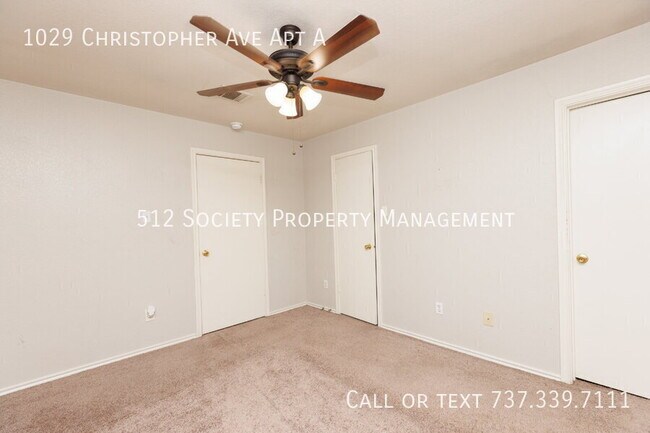 Building Photo - 1029 Christopher Ave