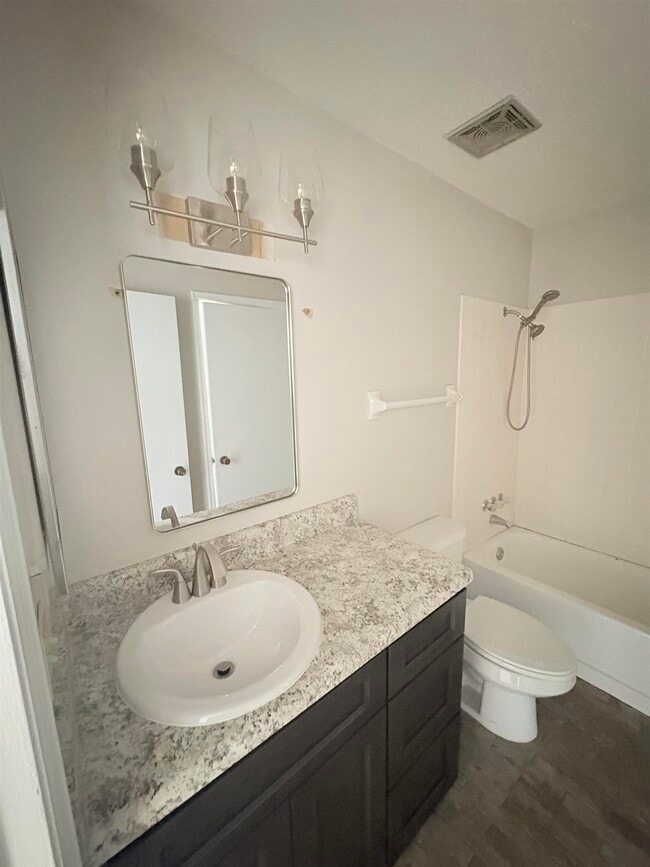 Building Photo - 1346 Terrace St