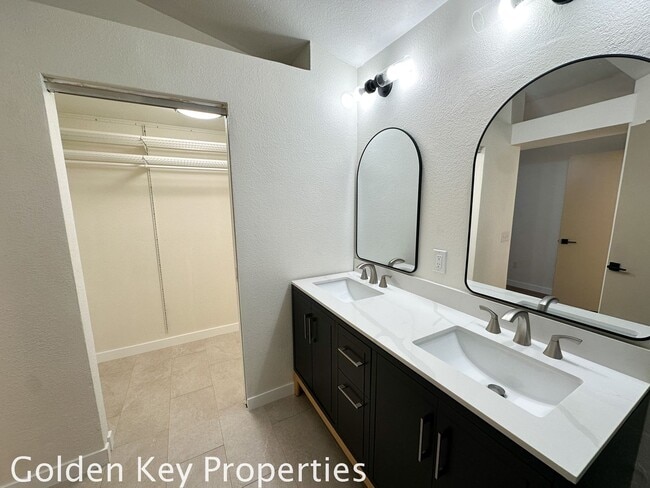 Building Photo - Move-In Ready 3-Bedroom Home in Vista!