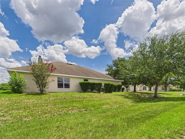 Building Photo - 9875 SW 55th Ct