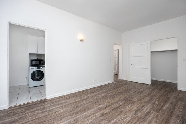 Floorplan - Don Carlos Apartments