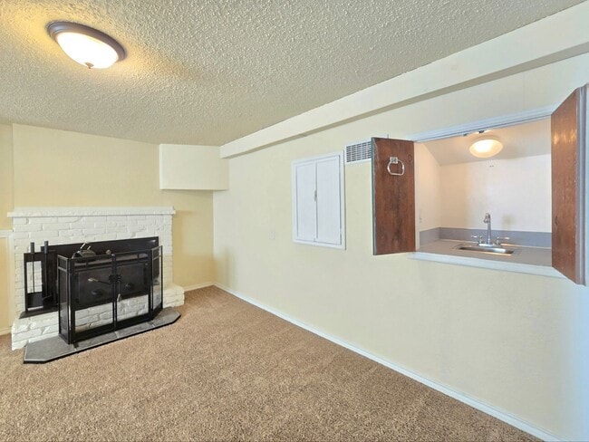Building Photo - 3 Bedroom Home in Lake Stevens Available Now!