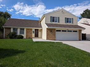 Building Photo - 1175 E Dry Creek Pl