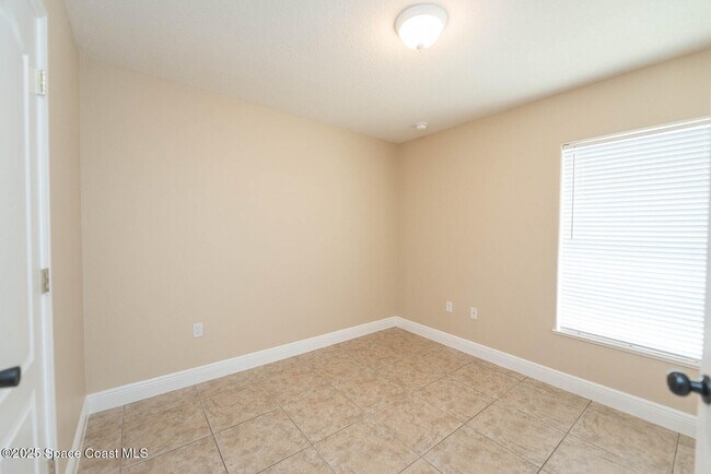Building Photo - 4171 Brantley Cir