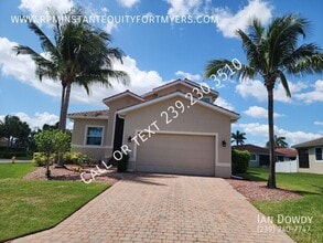 Building Photo - 8120 Banyan Breeze Way