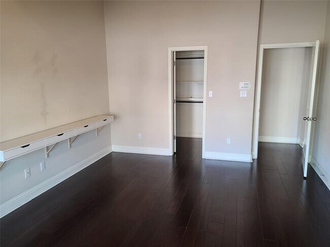 Building Photo - 708 Williams Way