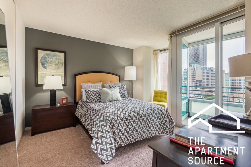 Building Photo - 345 E Ohio St