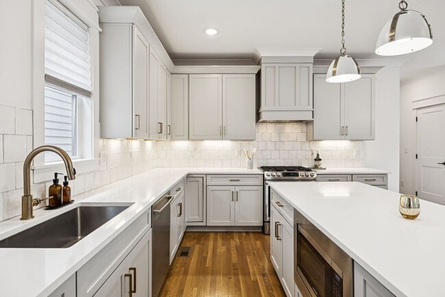 Building Photo - Great East Nashville house-close to 5 Points and Shelby Park