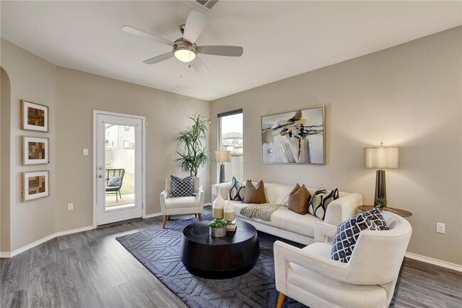 Building Photo - 311 Jarbridge Dr