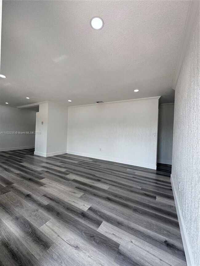 Building Photo - 17645 NW 37th Ave