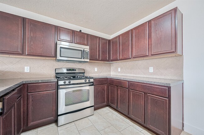 Building Photo - 20646 Ricewood Village Trail