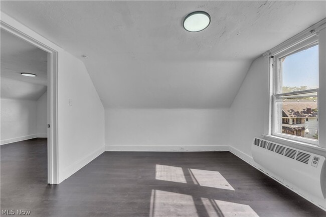 Building Photo - 414 E 148th St