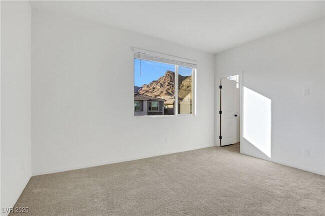 Building Photo - 1570 Rock Kestrel St