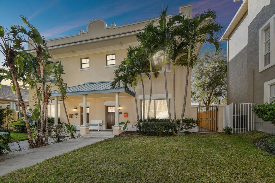 Building Photo - 509 S Willow Ave