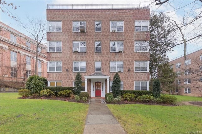 Primary Photo - 781 Palmer Rd