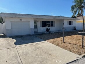 Building Photo - 428 90th Ave