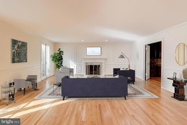 Building Photo - 4001 N Ridgeview Rd