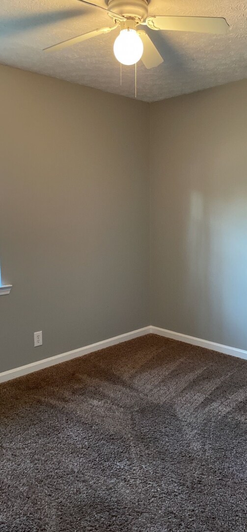 Building Photo - 217 Al Oerter Dr