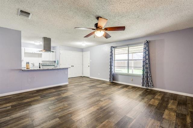 Building Photo - 6036 Kary Lynn Dr S