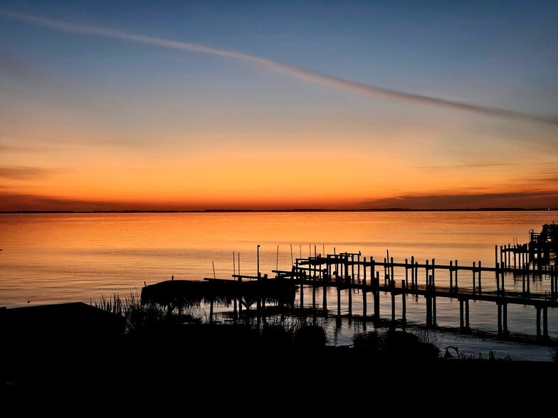 Building Photo - 1301 Rogers Rd