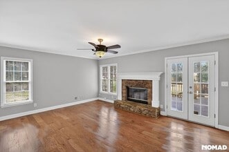 Building Photo - 4879 Farm Valley Dr NE