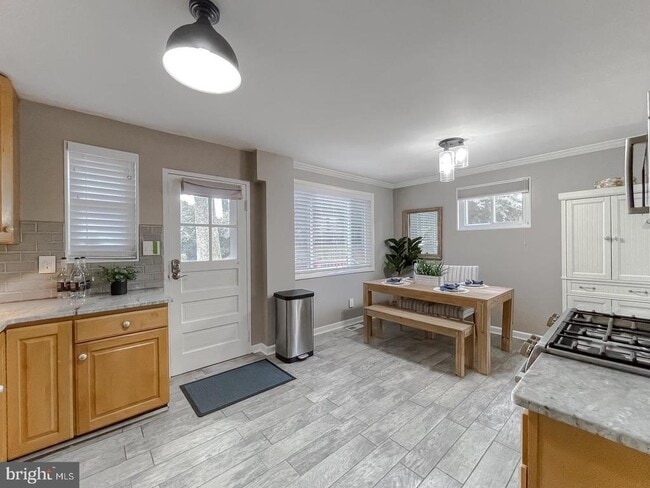 Building Photo - 13519 Grenoble Dr