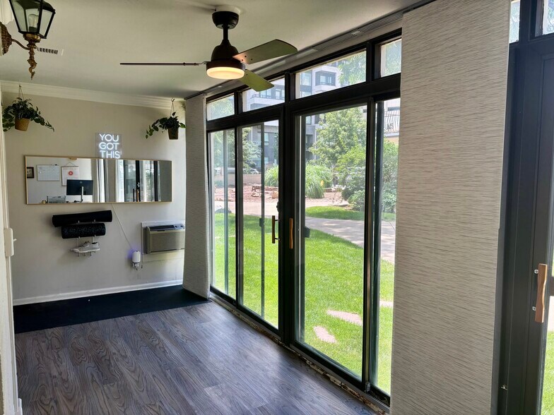 Enclosed Patio & Doors to Courtyard - 1111 Ash St
