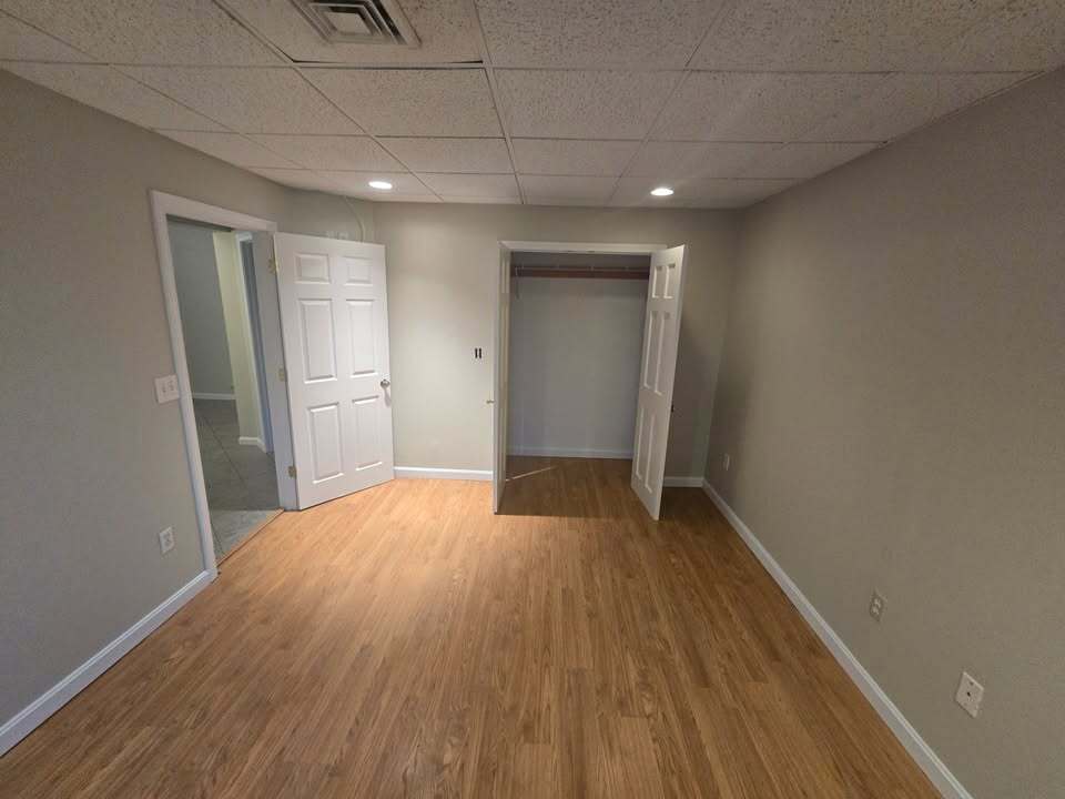 Building Photo - 625 County St